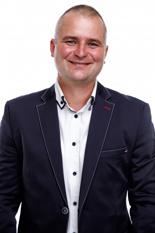 | Vörös László - képviselő